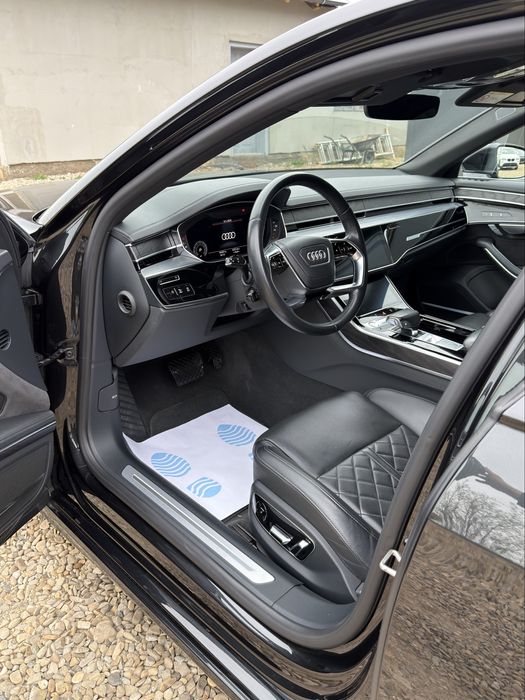 Audi A8 55 tfsi