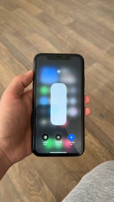 iphone 11 ru/a sotiladi !!!