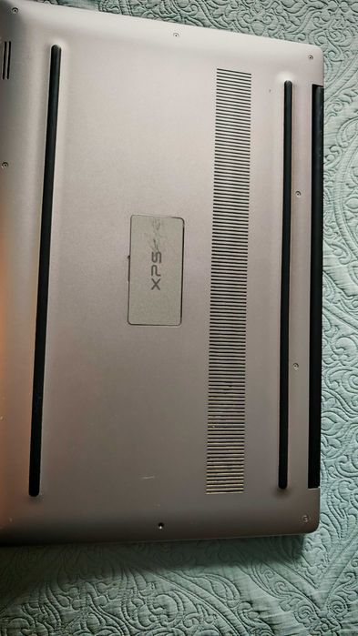 Dell Dell XPS 15 9560, i7‑7700HQ – defect, pentru piese sau dezmembrez