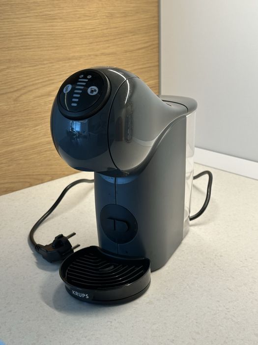 Кафемашина Krups Nescafe Dolce Gusto (в гаранция)