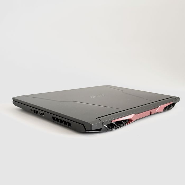 ACER Nitro 5/15,6” 144Hz/Ryzen 7 5800H/RTX 3060 6GB/1TB NVMe/16GB DDR4