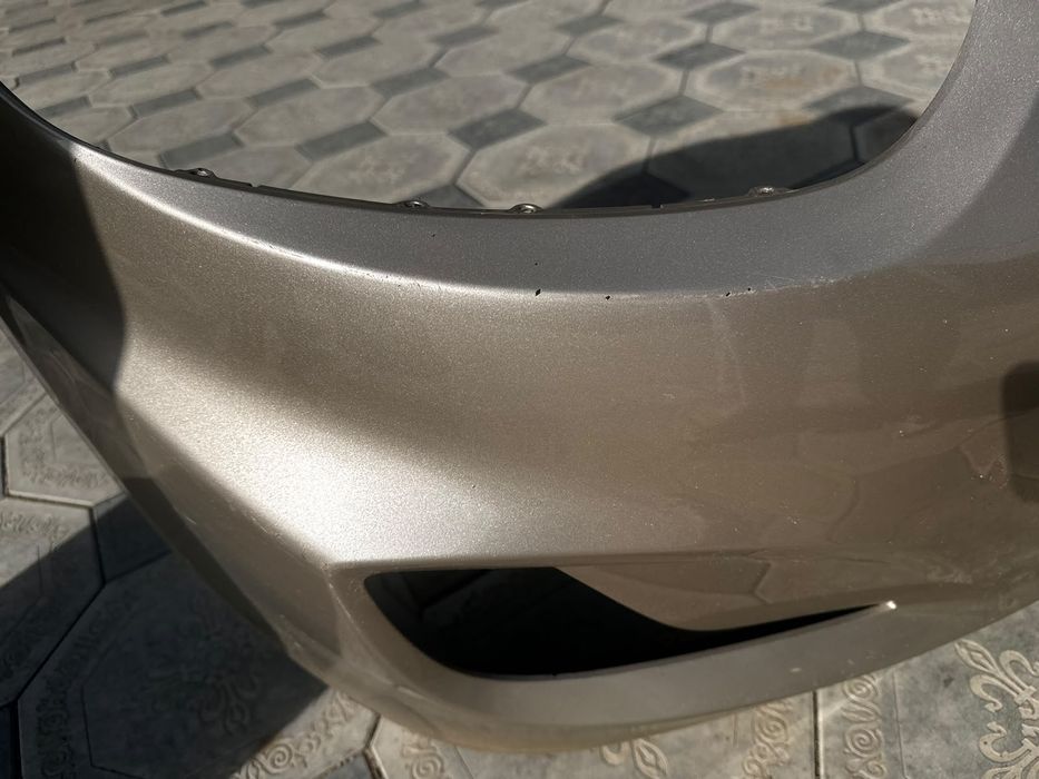 Передний бампер на Hyundai accent