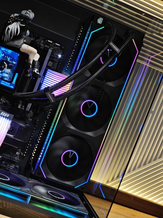 Мощный компьютер Ryzen 7 7800x3d/Ozu32 d5/RTX 5070 12g/SSD 1T