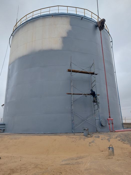 Пескоструйный очистка и огрунтовка, окраска поверхности метала