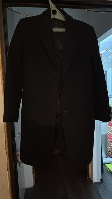 Пальто демисезонное