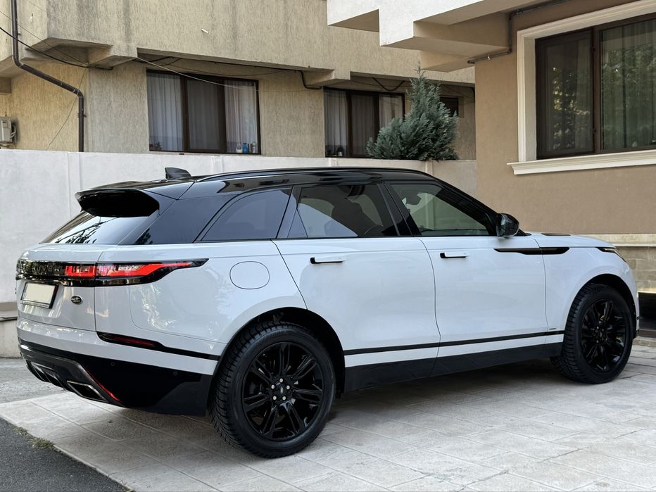 •Range Rover Velar R-Dynamic 3.0D 300 Cp 2018 Alb Perlat Full •