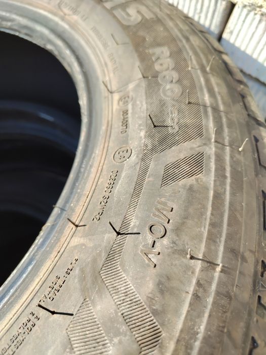 2 бр летни 225/65/16 Bridgestone