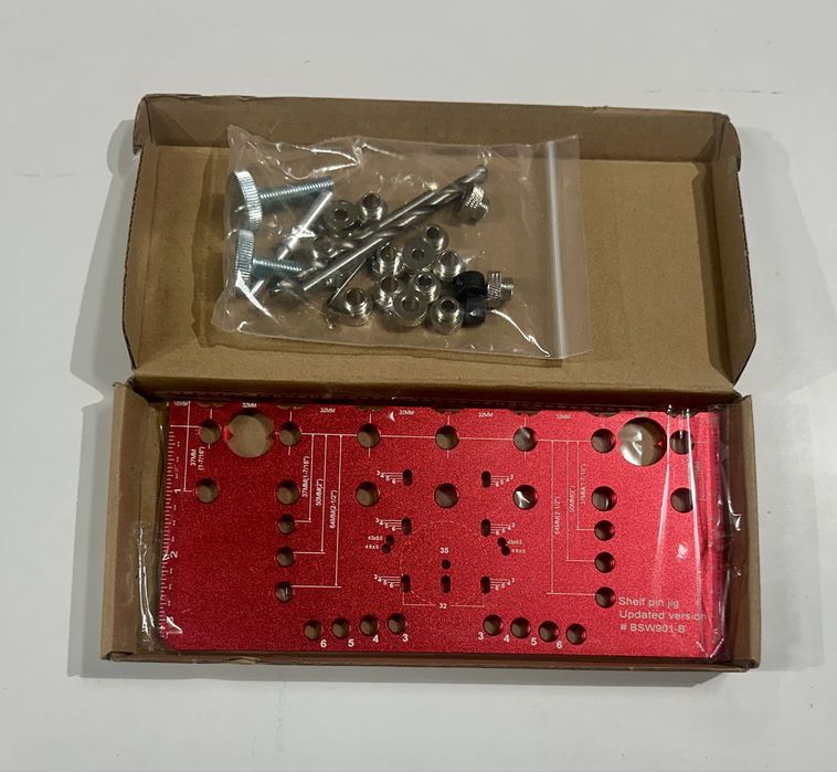 Шаблон за рафтоносачи и панти