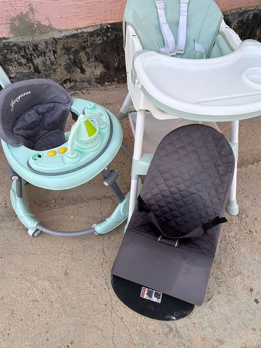 Ходунок, шезлонг, стульчик для кормления