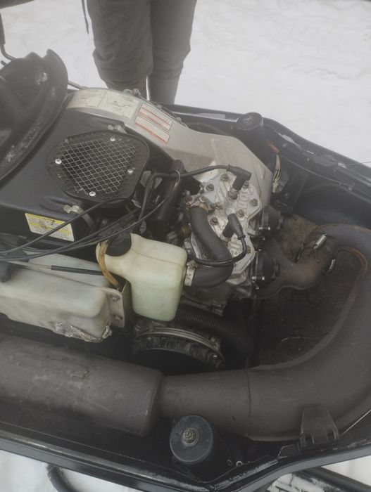 Продам снегоход BRP600