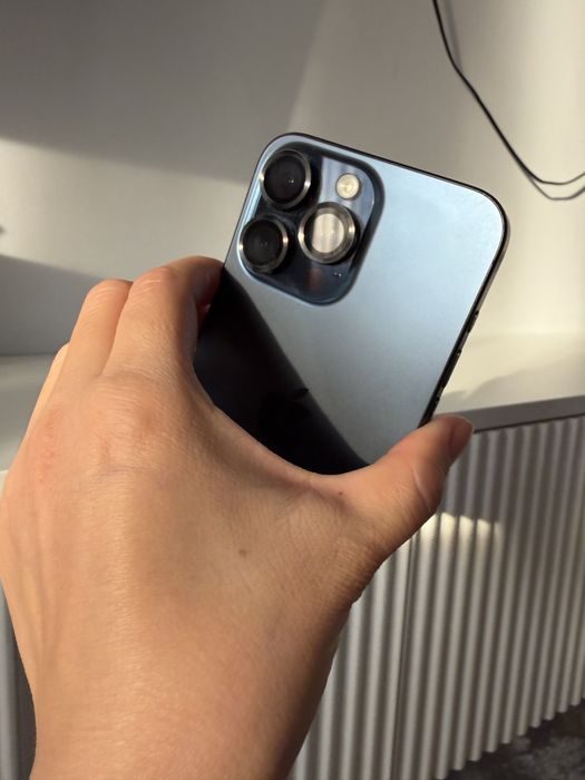 Iphone 15 pro max 256 нб