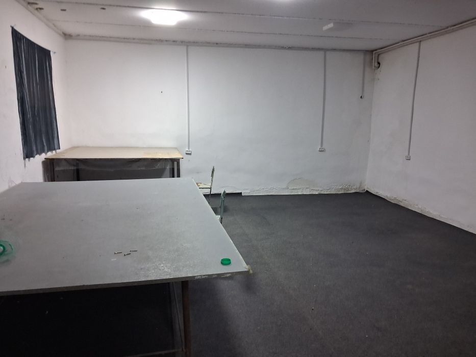 Padval sotiladi 94m². Sex yoki biznes uchun tayyor joy