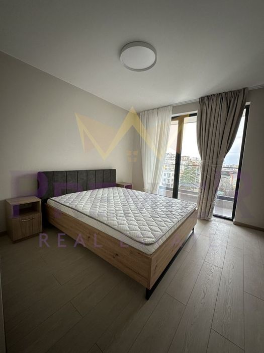 Дава се под наем Двустаен апартамент в Варна, Бриз - 70 кв.м за 663 € - Снимка #4