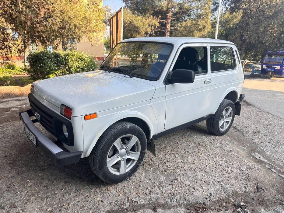 Lada 21011 2021 — 2