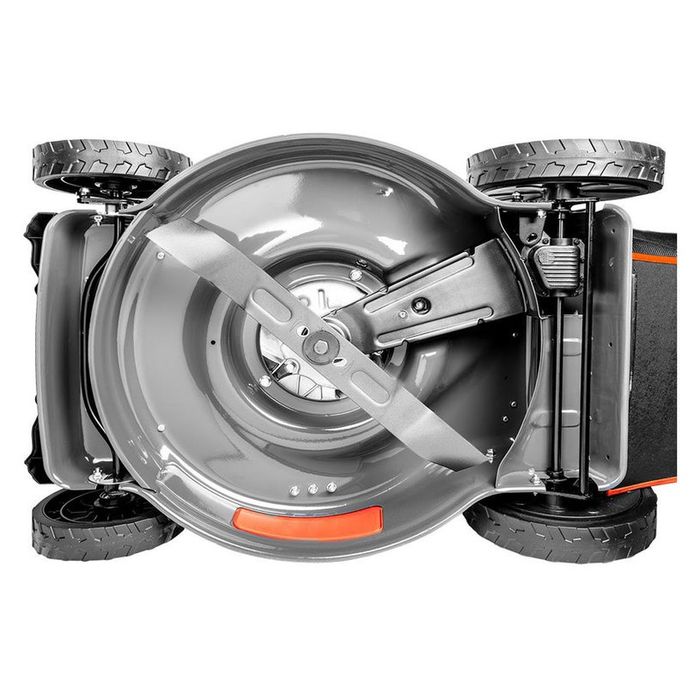 Бензинова Косачка GRAPHITE 52G672