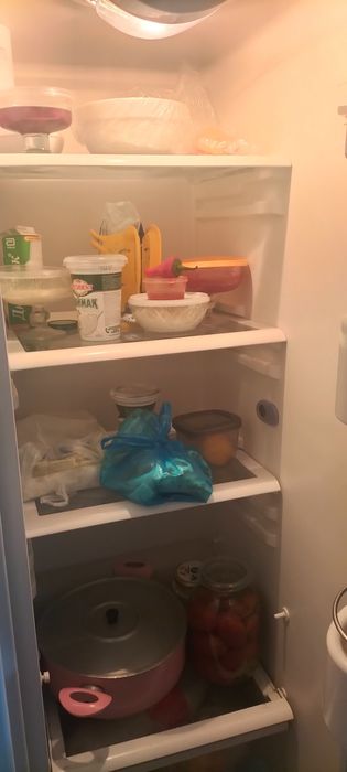 Продам холодильник