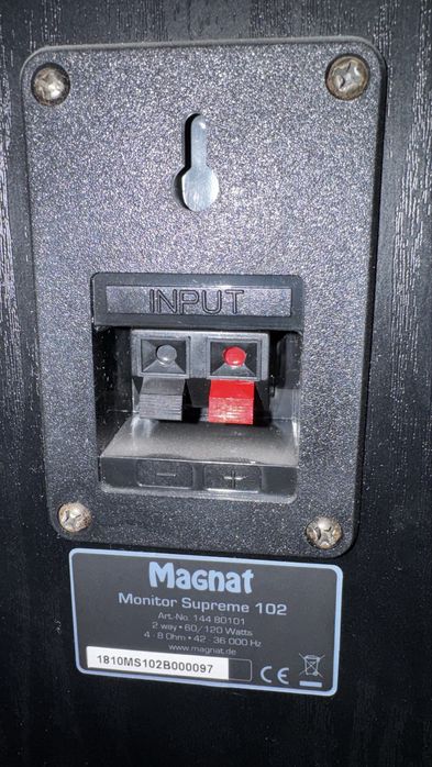 Boxe Magnat Monitor Supreme 102