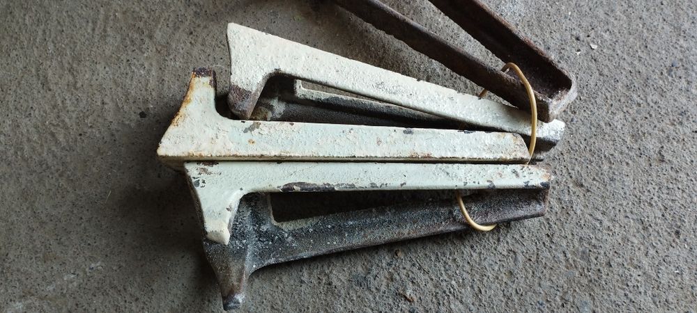 Продам ножки для чугунных ванн