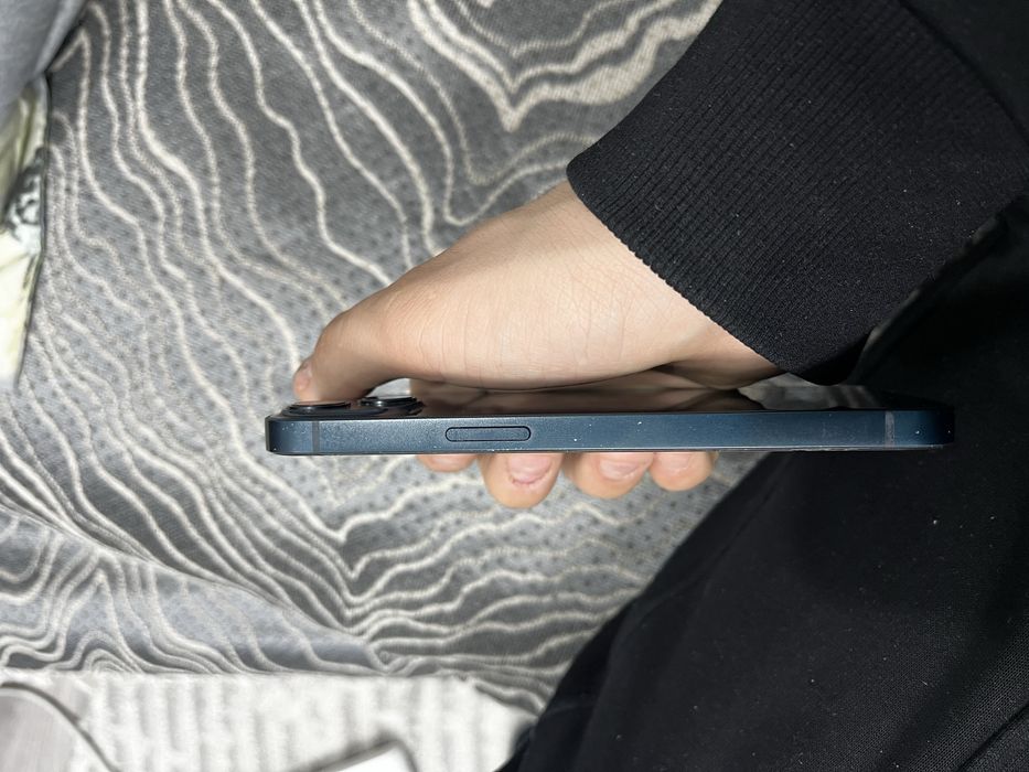 Айфон 13 срочно сатам