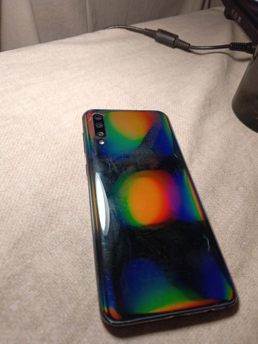 Galaxy A50 (не рабочий)