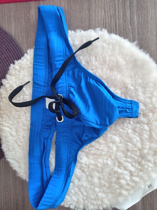 Vând slip  plaja tanga pt bărbați