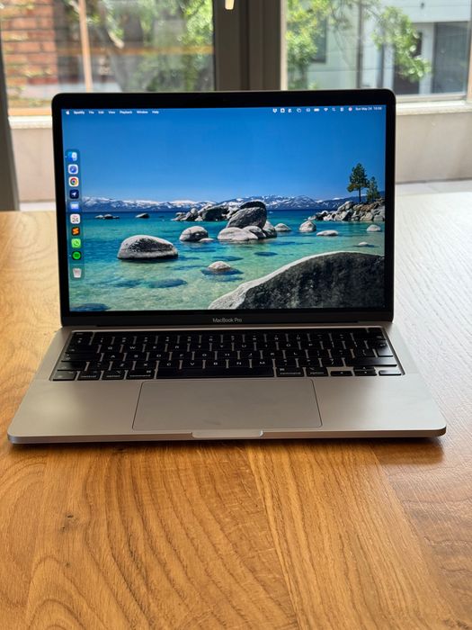 macbook pro 13 m1 - Laptopuri oferte online | OLX.ro