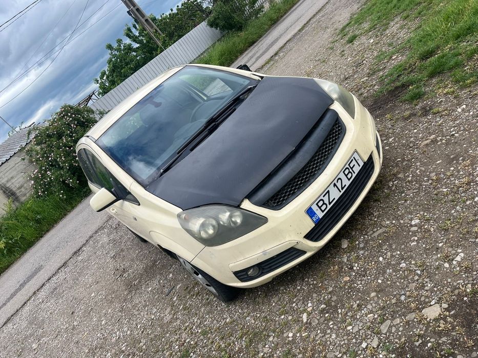 Dezmembrez opel zafira 2010  1.9d 120 cp  automat
