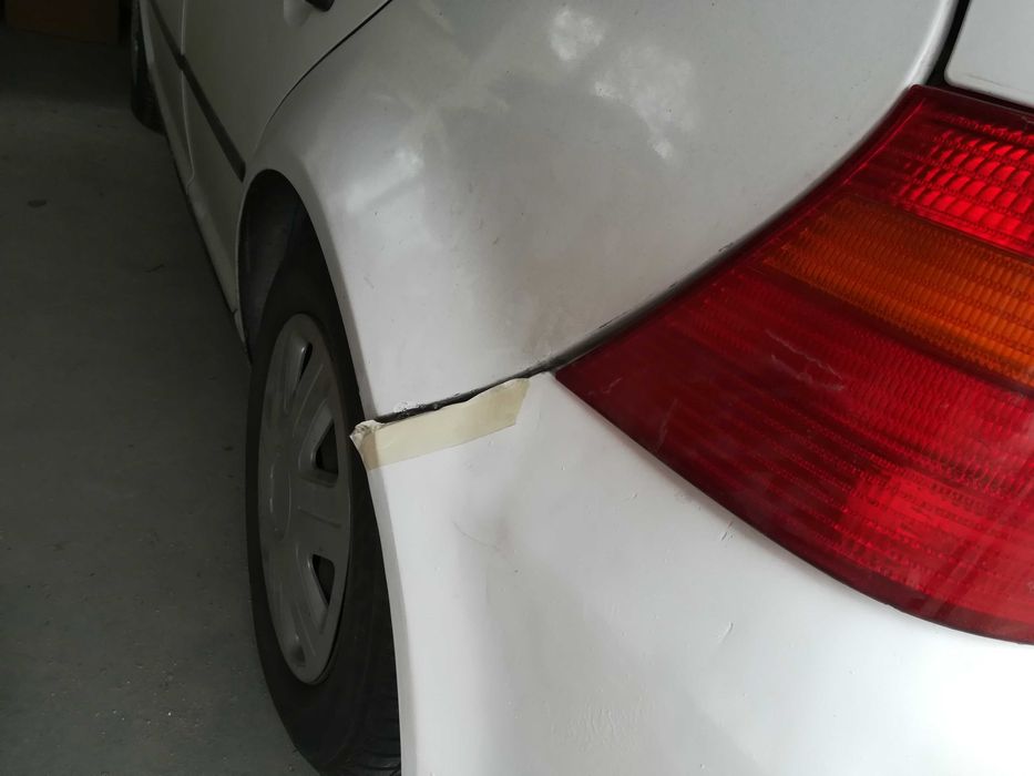 Bara spate VW Golf 4 model R32