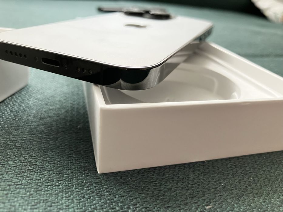 Iphone 14 pro , 256gb fullbox 85% fara 17 pro