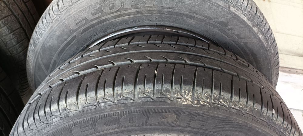 Гуми с джанти Bridgestone
