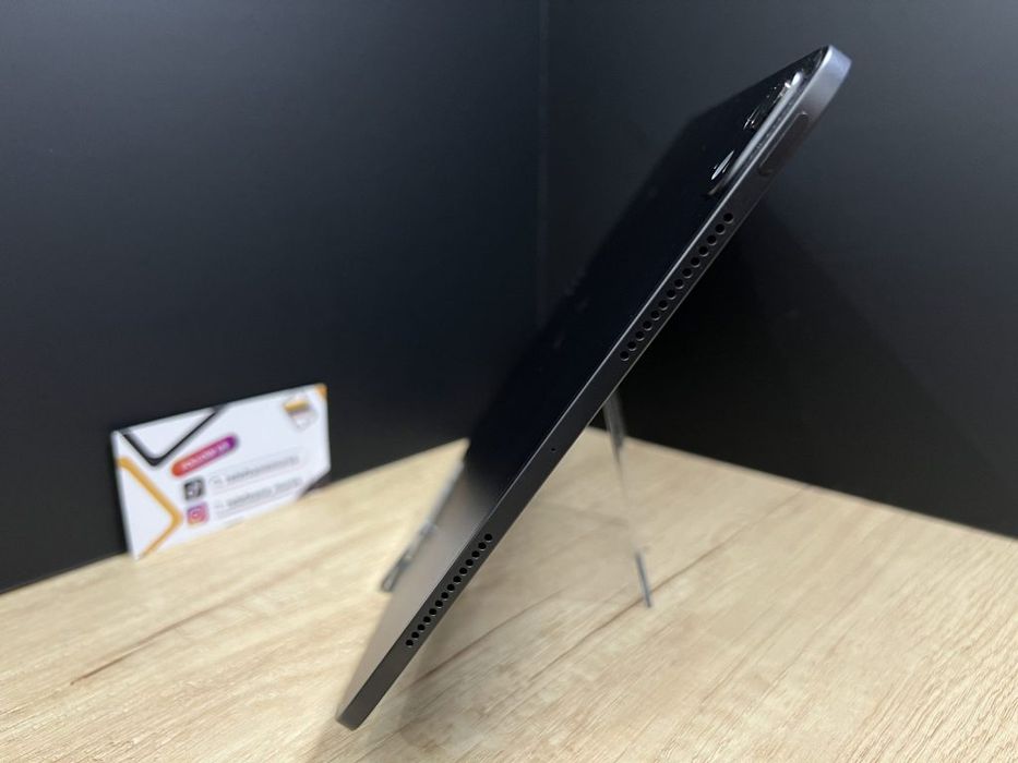 iPad Pro 11" M4 256Gb Space black Second-Hand Foarte Bun 2 ani garanți