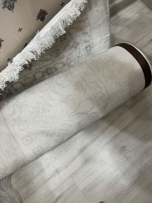 Ковер белый турецкого качества