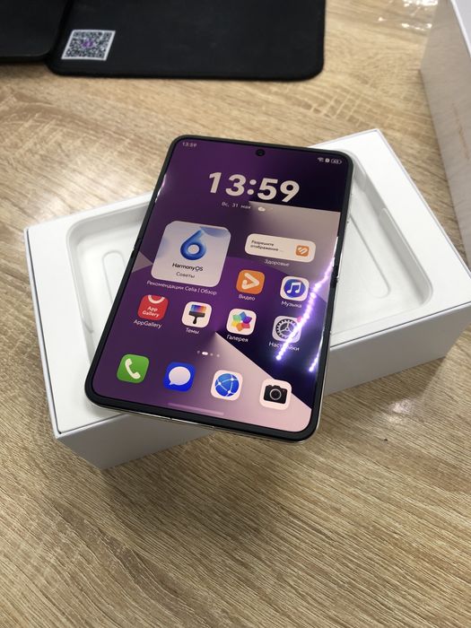 Huawei pura x 12/256 (ТМ79)