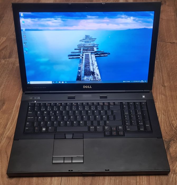 Dell Precision M6600 i7 2720QM, 16 GB RAM, Quadro 3000M, SSD 128 GB