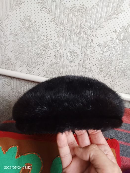 Продам кепку норковую