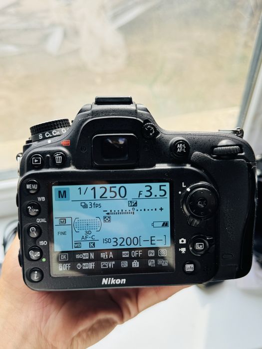Фотоаппарат Nikon 7100