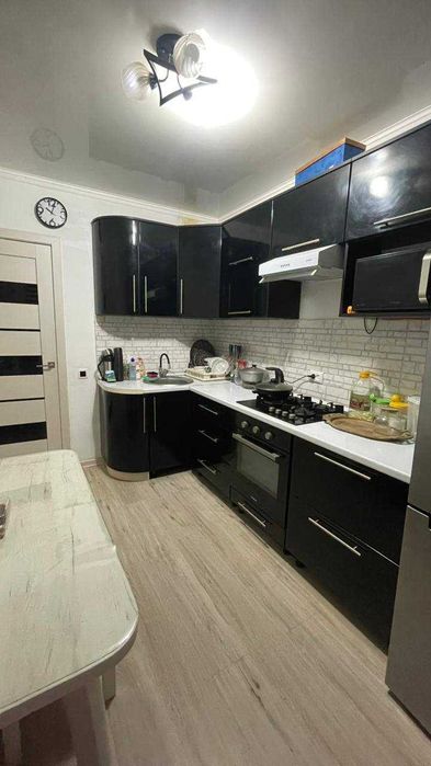 Продам квартиру Коктем 12