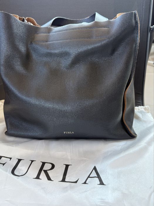 Furla чанти и несесери