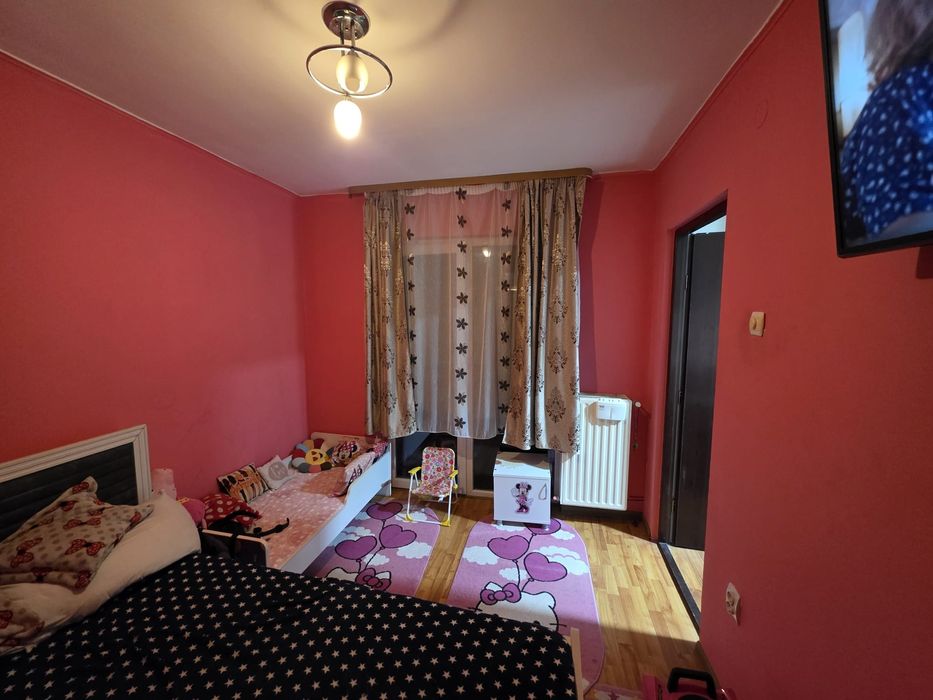 Apartament cu 2 camere de vânzare