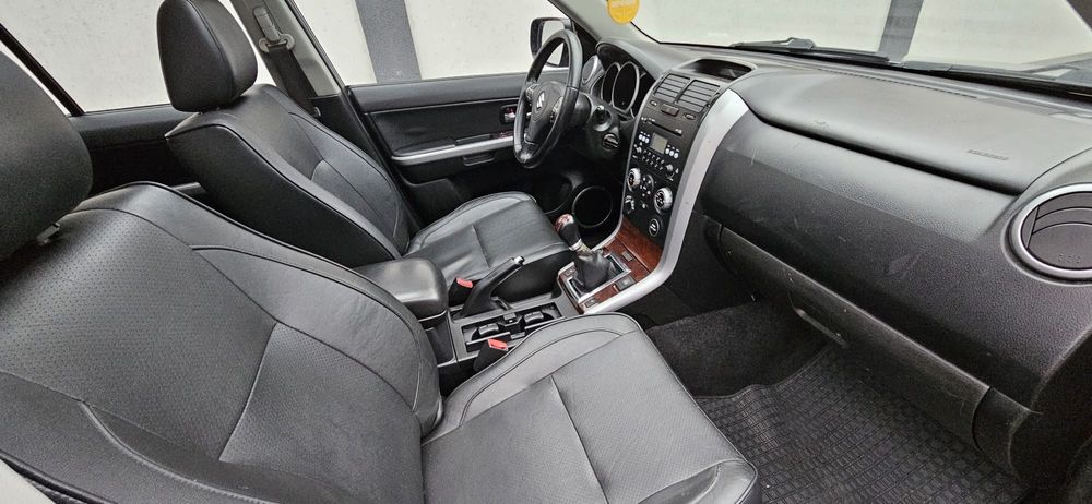 Suzuki Grand Vitara Diesel *4x4 cu reductor* Limited