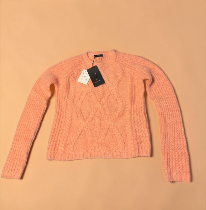 Pulover Zara nou cu eticheta de 50€ marime S stoc 2 bucati