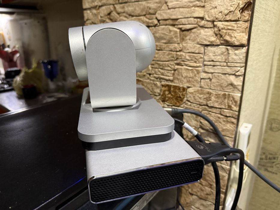 * Polycom group 310 система конференц связи оригинал в хорошем состоян