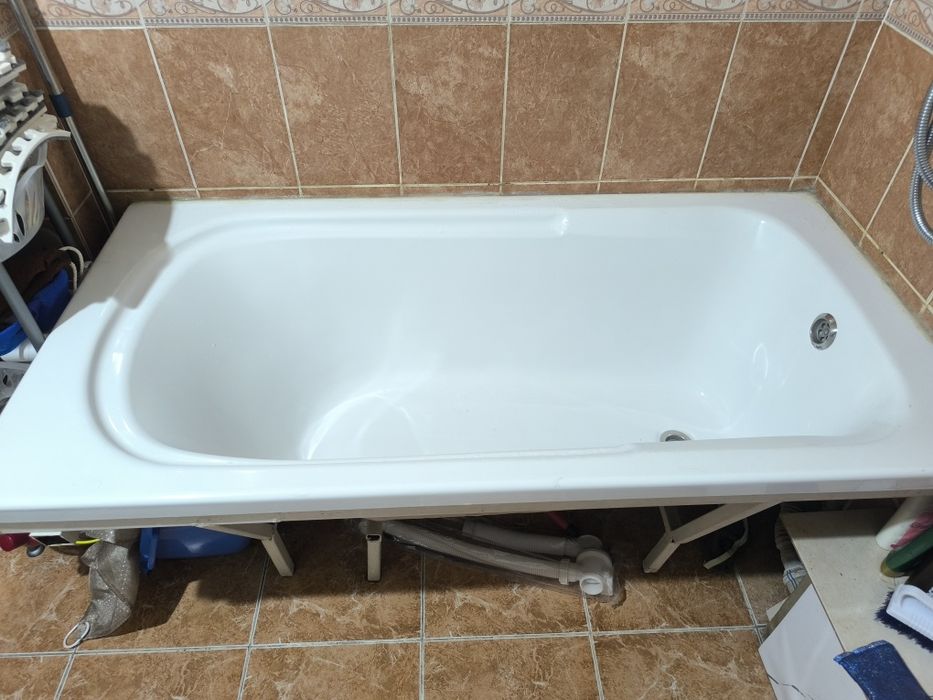 Продам Ванну б/у