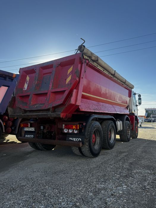 Iveco Eurotrakker 8x4 trakker bascula