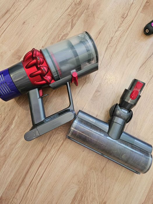 Прахосмукачка Dyson V10 / Нетествана