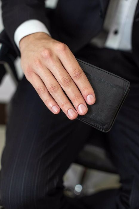 Мужской педикюр маникюр