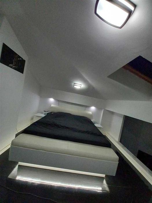 Дава се под наем Двустаен апартамент в Бургас, Славейков - 60 кв.м за 163.2 € - Снимка #2