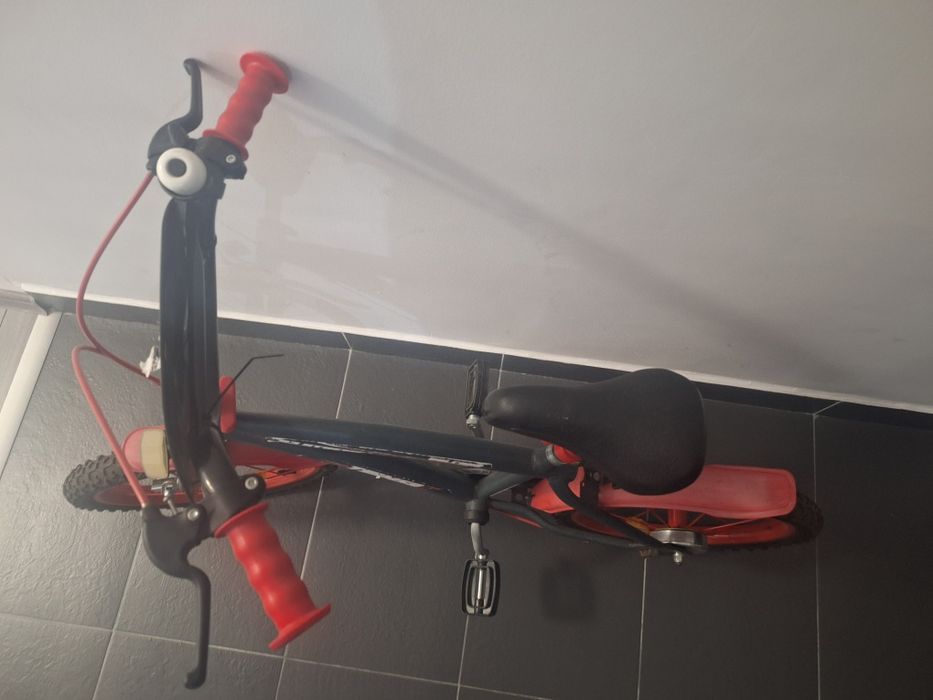 Bicicleta pentru copii 6/7 ani