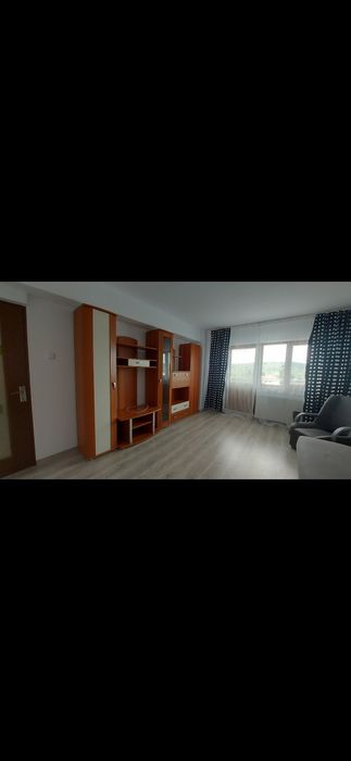 Garsonieră cu Balcon 38 mp de Închiriat in  Câmpina zona Ultracentrală