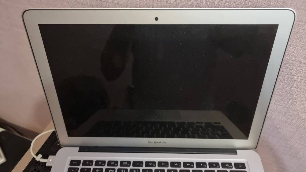 Ноутбук Аррle , макбук MacBook Air